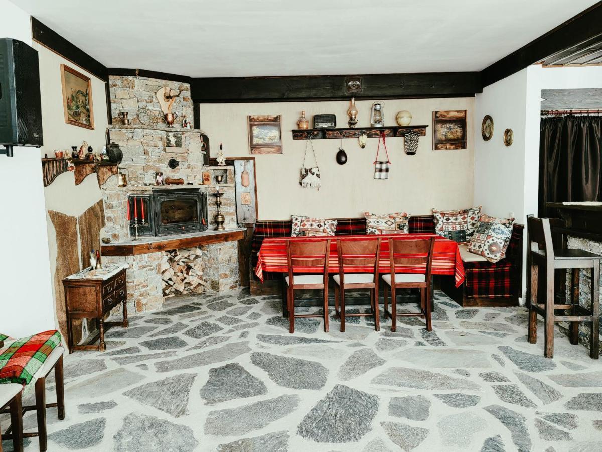 Rimovata Kashta Guest House 莱什顿 外观 照片